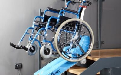 Schodołazy gąsienicowe kroczące: ułatwienia dla seniorów i niepełnosprawnych ruchowo.